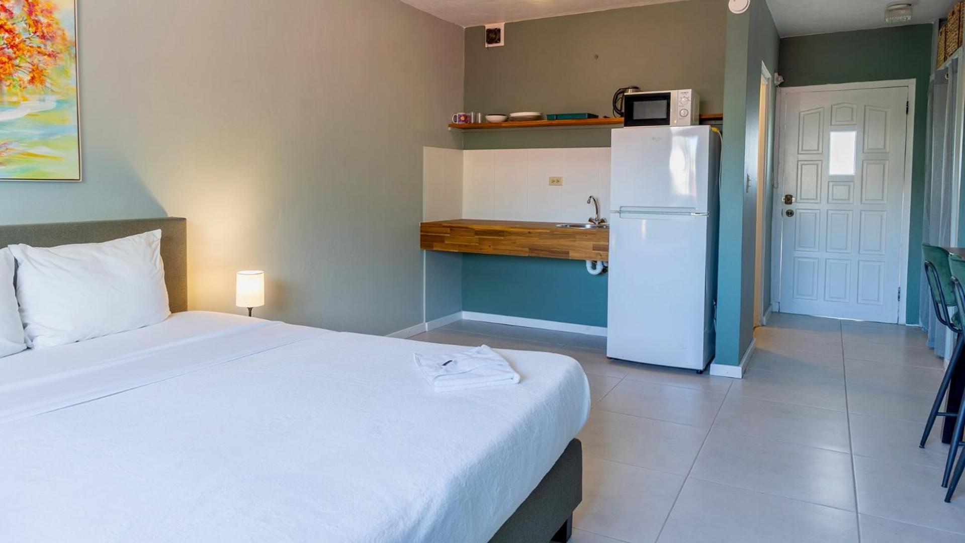 Talk Of The Town Inn & Suites - St Eustatius Oranjestad  Buitenkant foto